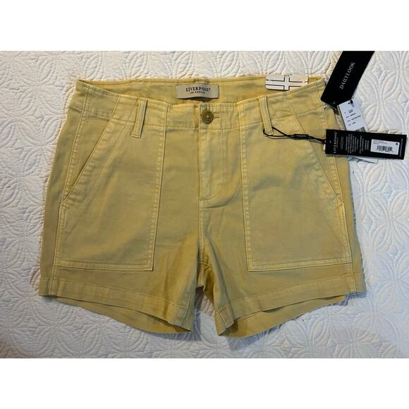NWT Liverpool pale yellow shorts
Size 6 - Picture 2 of 5